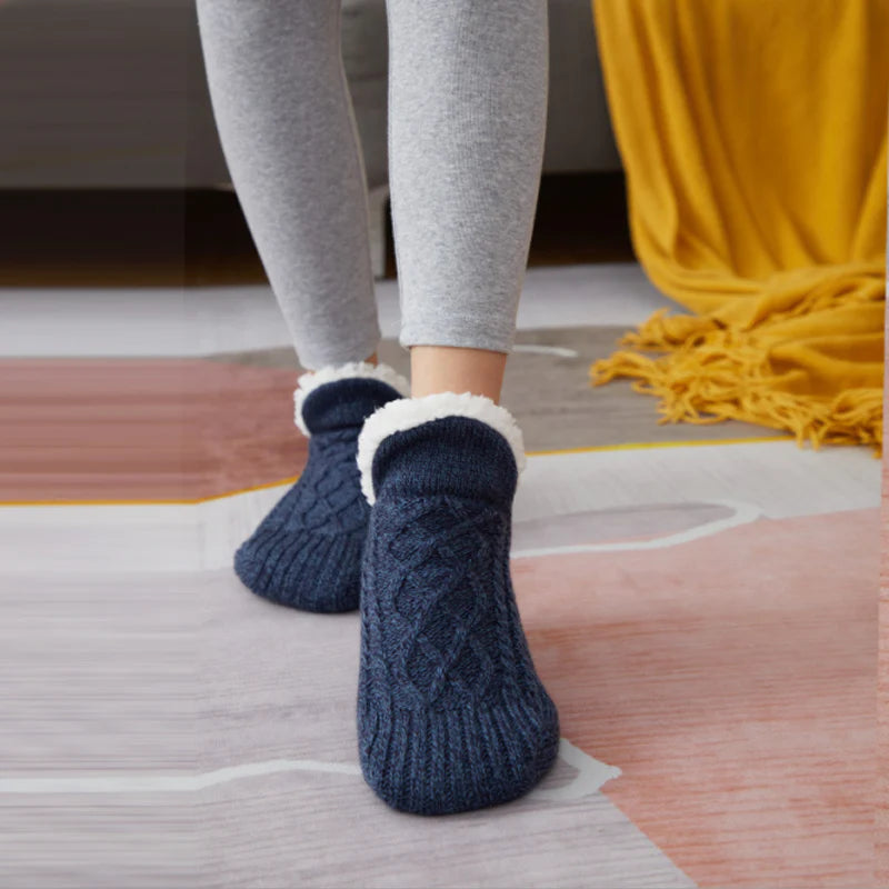Kuschelige Socken mit rutschfestem Komfortdesign