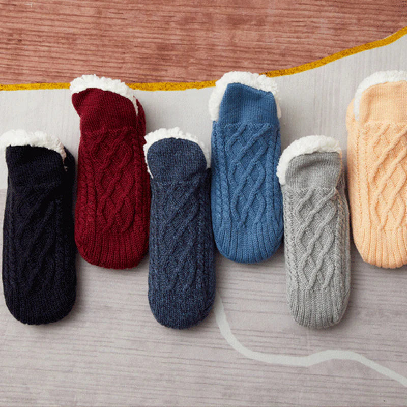Kuschelige Socken mit rutschfestem Komfortdesign