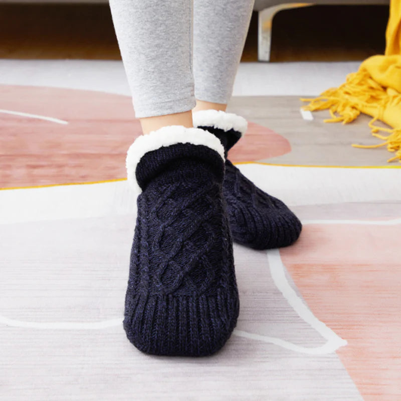 Kuschelige Socken mit rutschfestem Komfortdesign