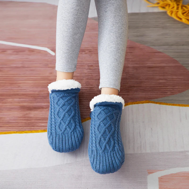 Kuschelige Socken mit rutschfestem Komfortdesign
