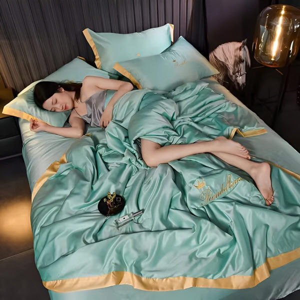 Luxuriöse Bettdecke aus Satin (150x200cm)