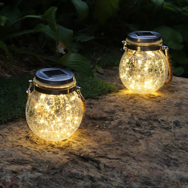 Hängende Gartenlampe mit Bruchglas-Effekt