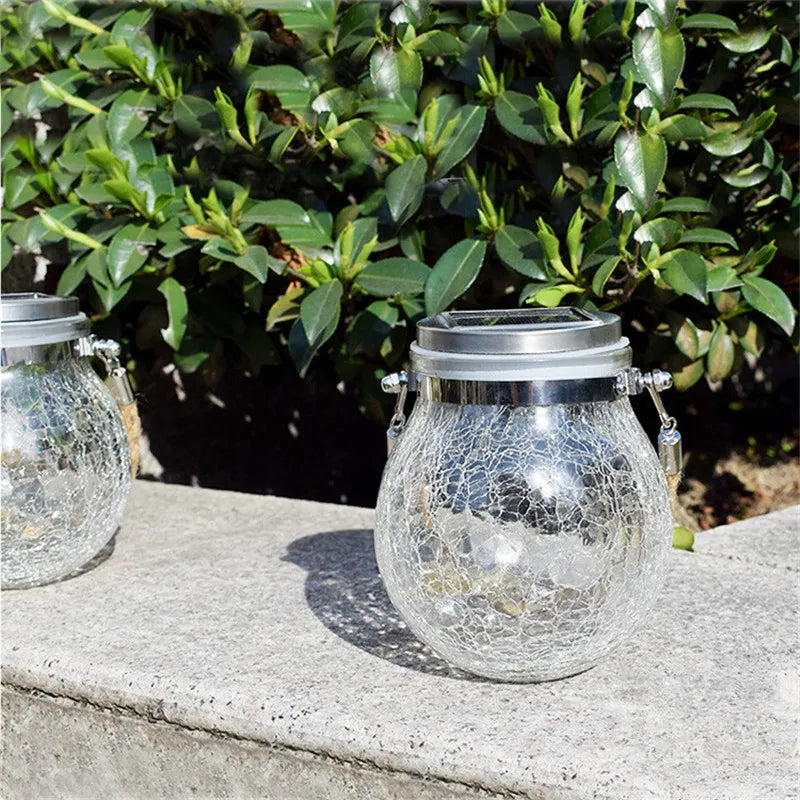 Hängende Gartenlampe mit Bruchglas-Effekt