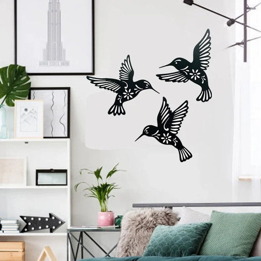 Wanddekoration mit stilvollen Vogelmotiven