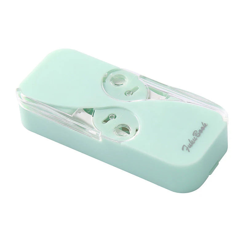 Praktischer Zahnseide-Spender für unterwegs