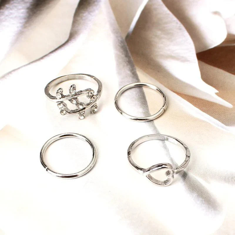 Moderne Ringe (4 Stk.)