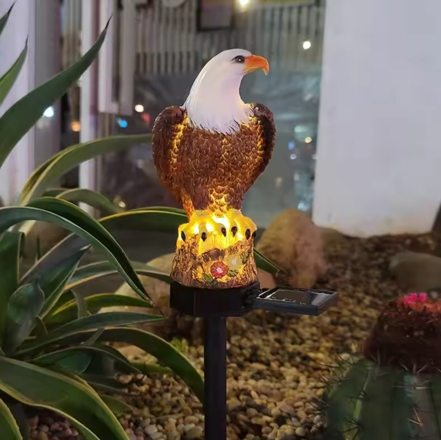 Stimmungsvolle Solar-Tierlampe für außen