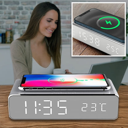 Praktisches 3-in-1 Ladegerät mit Display für Zeit & Temperatur