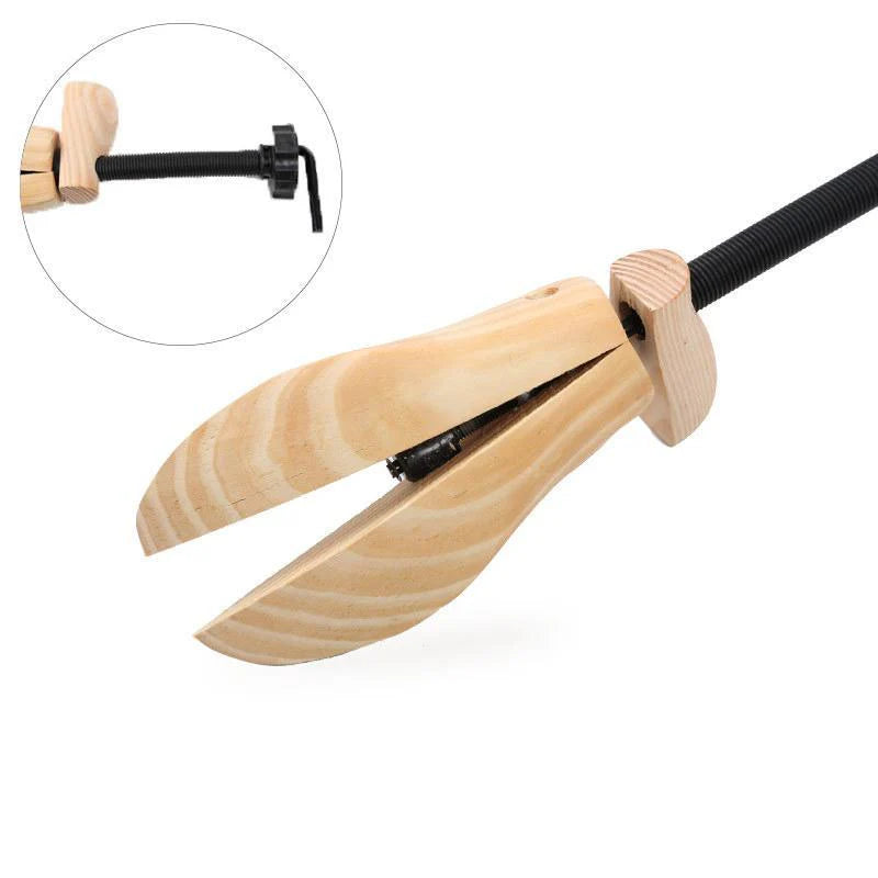 Verstellbare Schuhspanner aus Massivholz